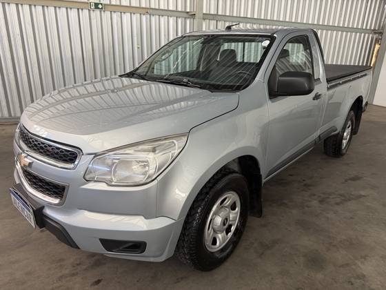 CHEVROLET S10 2.8 LS 4X4 CS 16V TURBO DIESEL 2P MANUAL CHEVROLET S10 2.8 LS 4X4 CS 16V TURBO DIESEL 2P MANUAL